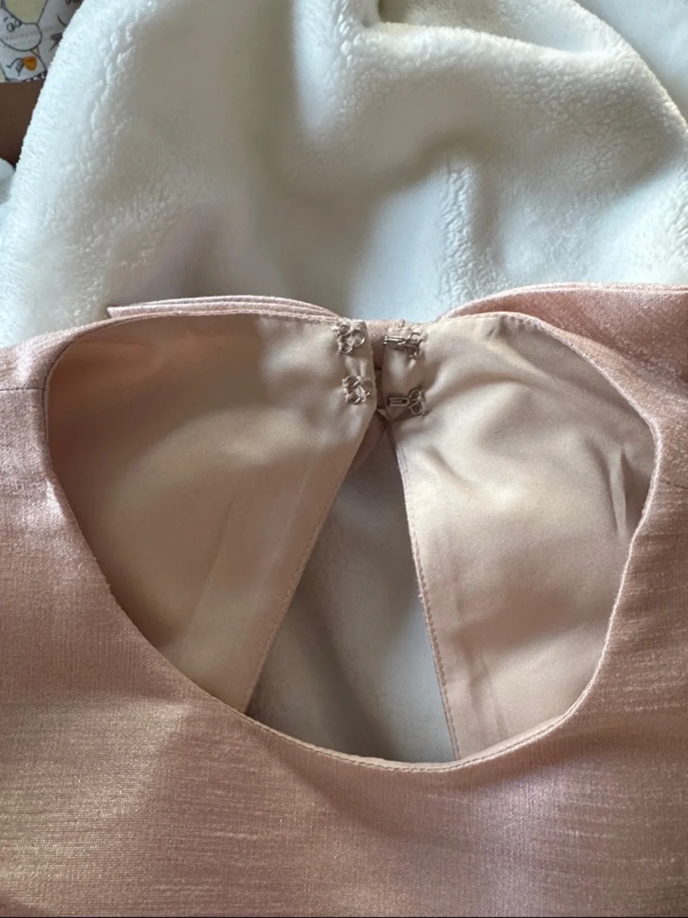 Alfred Sung Sleeveless pearl Pink  Mermaid Evening gown - Picture 7 of 7
